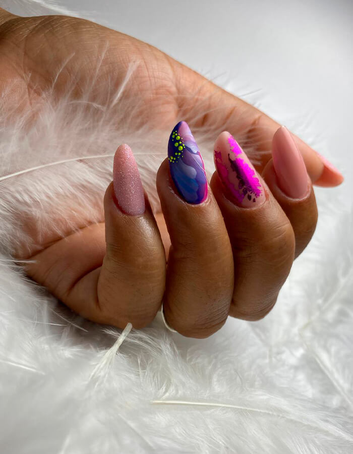 unhas-3